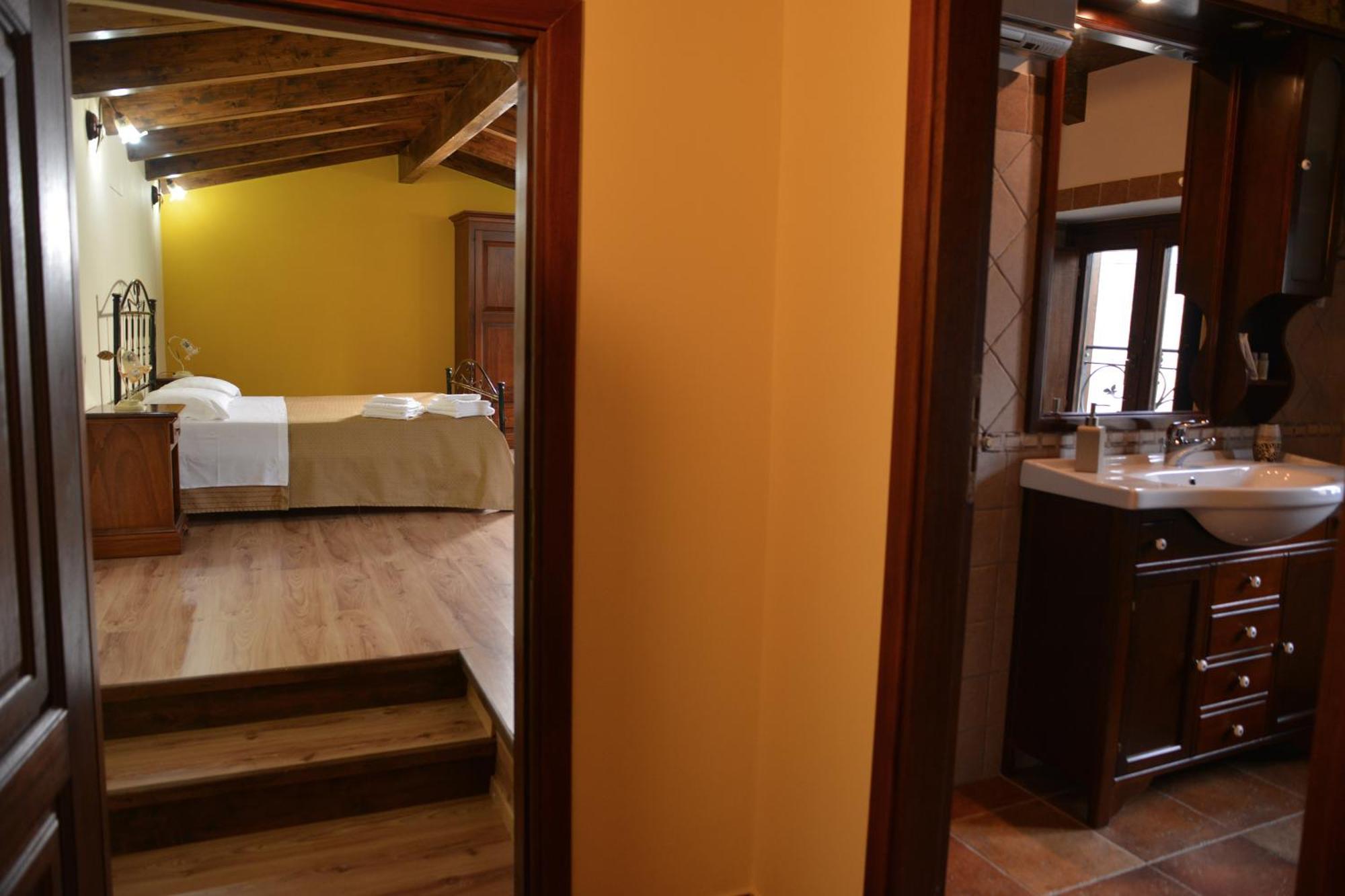 Borgo Patierno Guest House Conca della Campania Eksteriør bilde