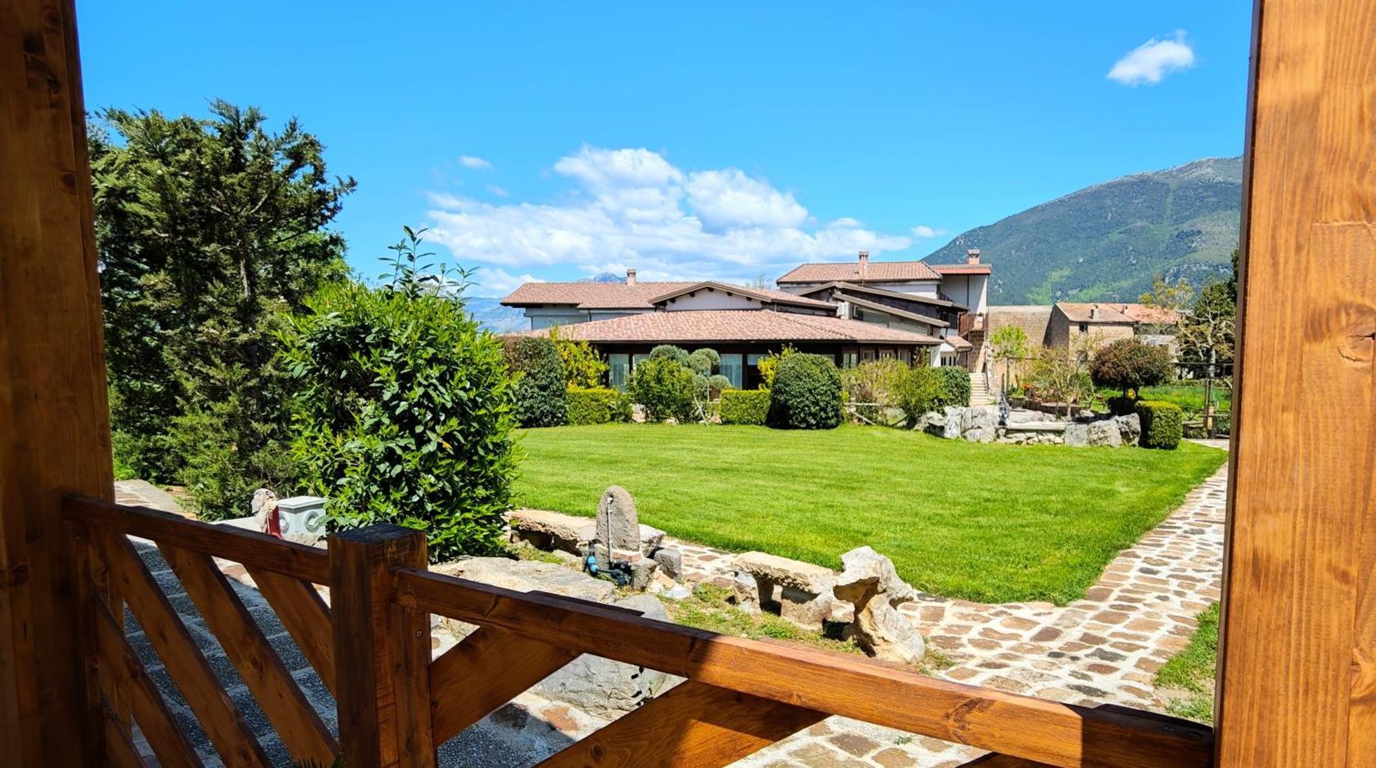 Borgo Patierno Guest House Conca della Campania Eksteriør bilde