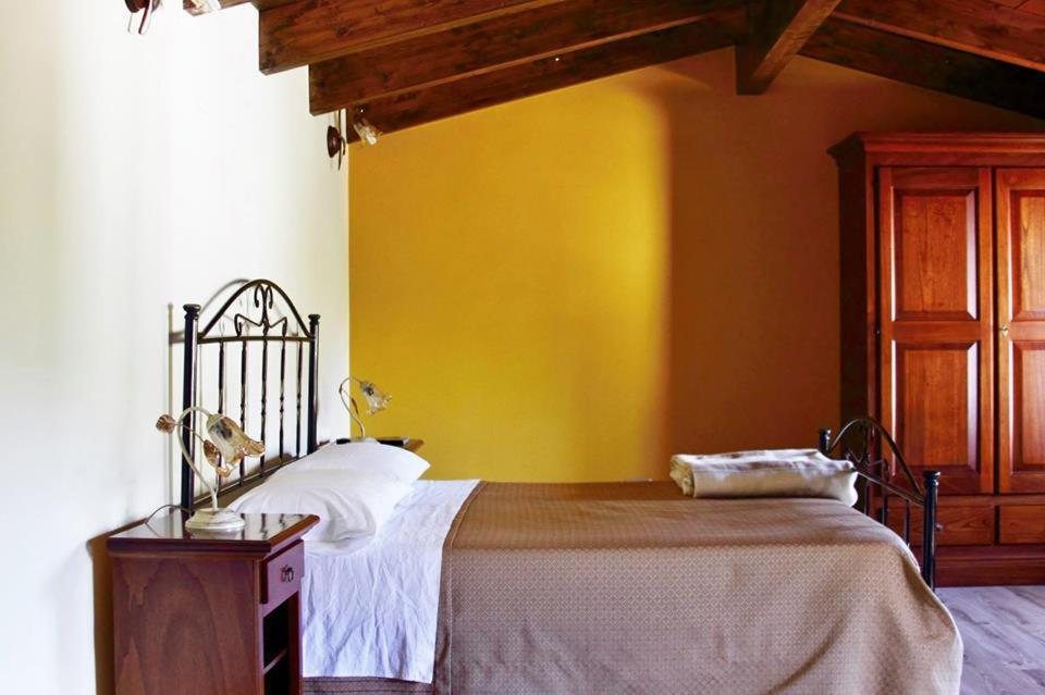 Borgo Patierno Guest House Conca della Campania Eksteriør bilde