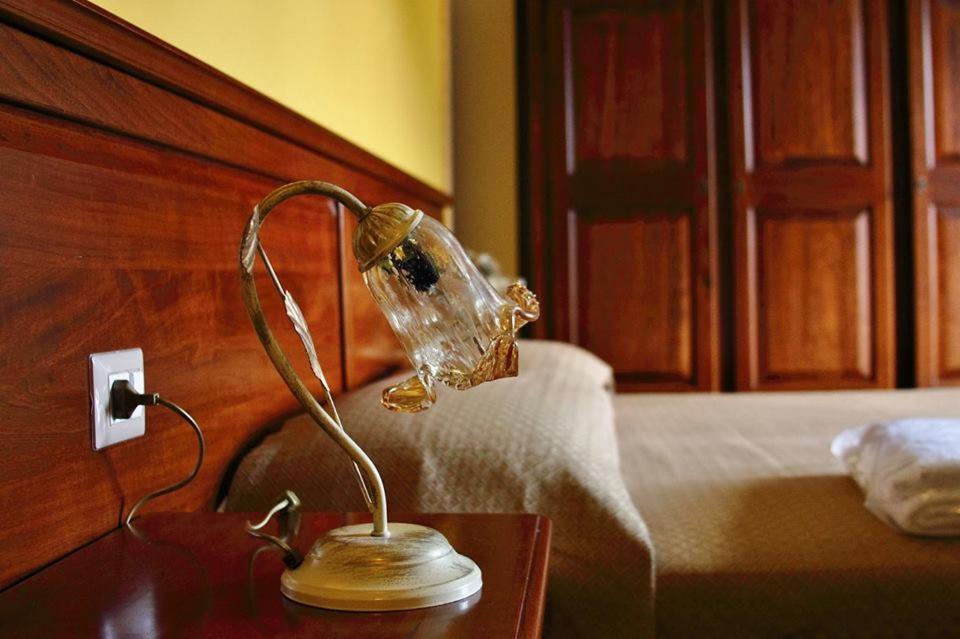 Borgo Patierno Guest House Conca della Campania Eksteriør bilde